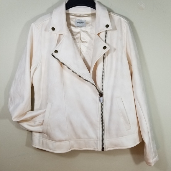 HAUTE HIPPIE Tribe Printed Tie-Dye Jacket - Picture 6 of 12